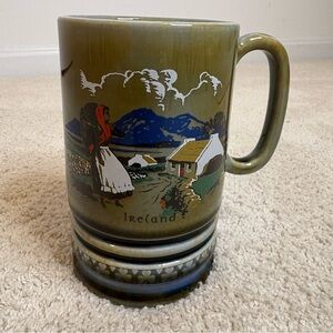 Vintage Wade Irish Porcelain Mug Shamrock Ireland Countryside Cottage Coffee Tea